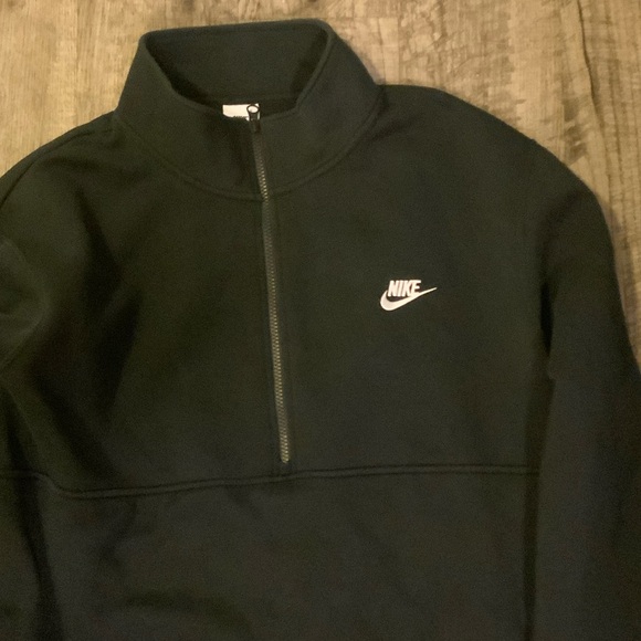 Nike Men's Black Zip-Up Sweater - Picture 8 of 11